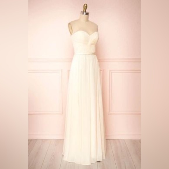 Strapless Ivory Gown - Picture 5 of 7